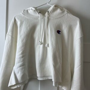 White Champion Reverse wave cropped sweatshirt size Medium